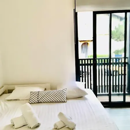 Appart 4 Personnes Avec Piscine Privee Daire